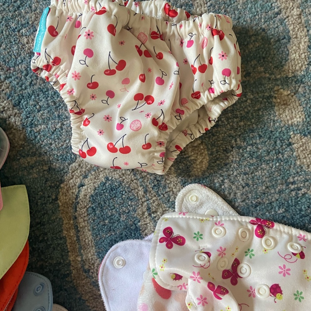 Complete Cloth diaper set - Picture 4 of 8
